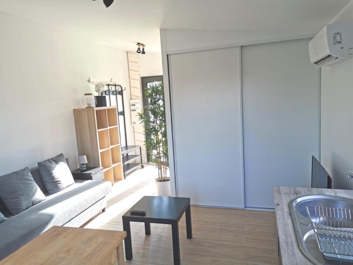Studio Independant, 10Min Avignon Pujaut Exterior foto